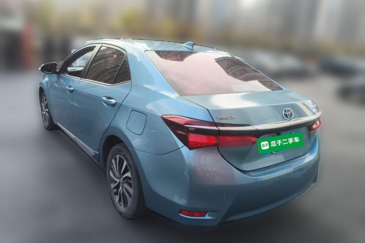 Used Toyota Corolla 2017 Revised Dual-Engine 1.8L E-CVT Elite Edition