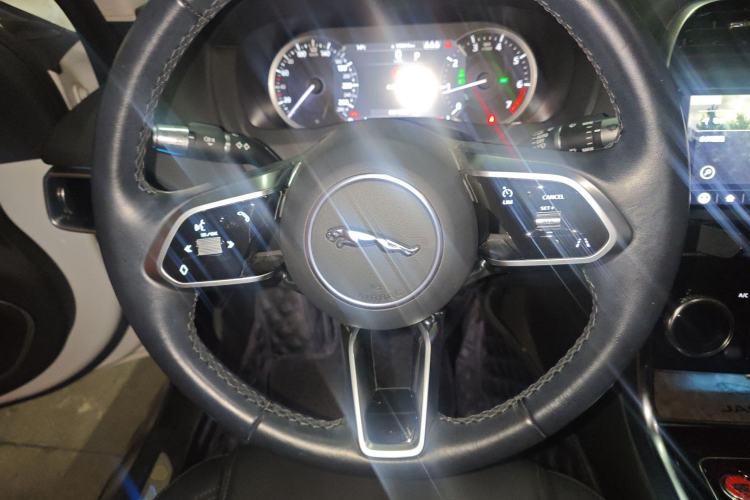 Used Jaguar XEL 2020 2.0T 200PS R-DYNAMIC Youth Sports Edition
