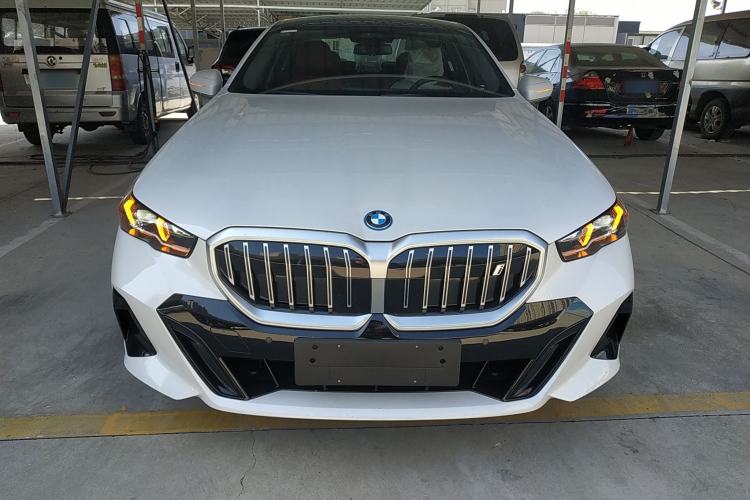 Used BMW i5 2025 eDrive 35L M Sport Package