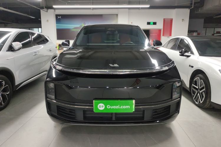 Used Li Auto L8 2023 Pro Model
