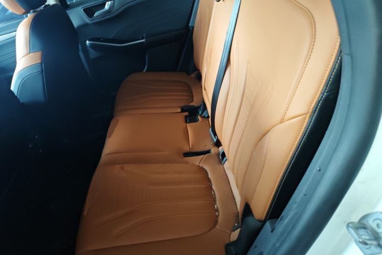 Used Ford Escape 2020 EcoBoost 245 Two-Wheel-Drive Titanium Edition
