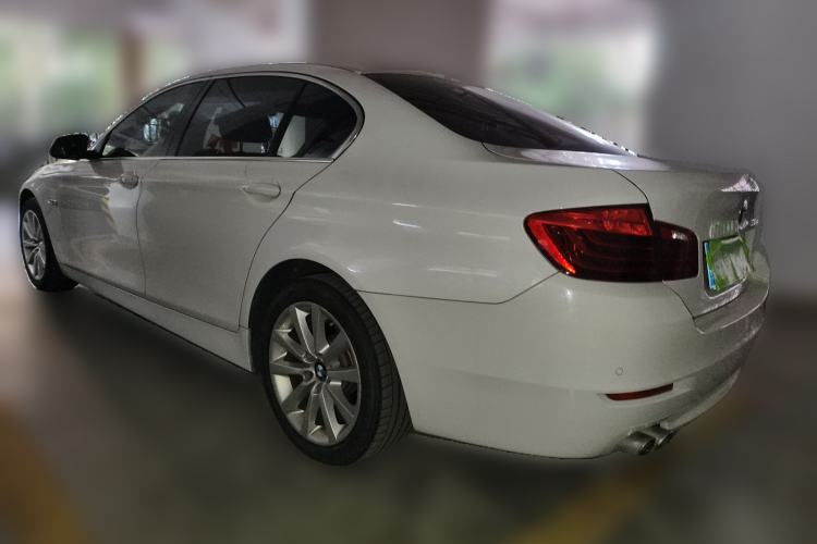 Used BMW 5 Series 2013 530Li Leading Model Rear Left 45 Deg