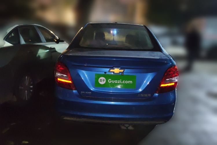 Used Chevrolet Aveo Sonic 2014 Sedan 1.4SL AT Fashion Edition