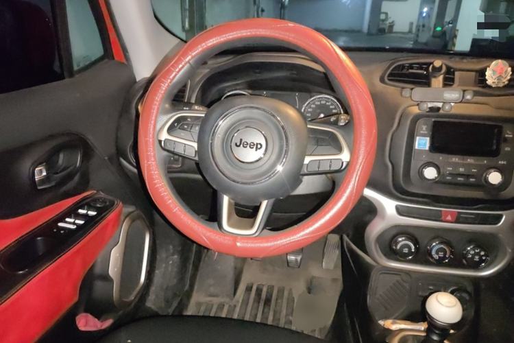 Used Jeep Renegade 2016 1.4T Manual Kinetic Edition
