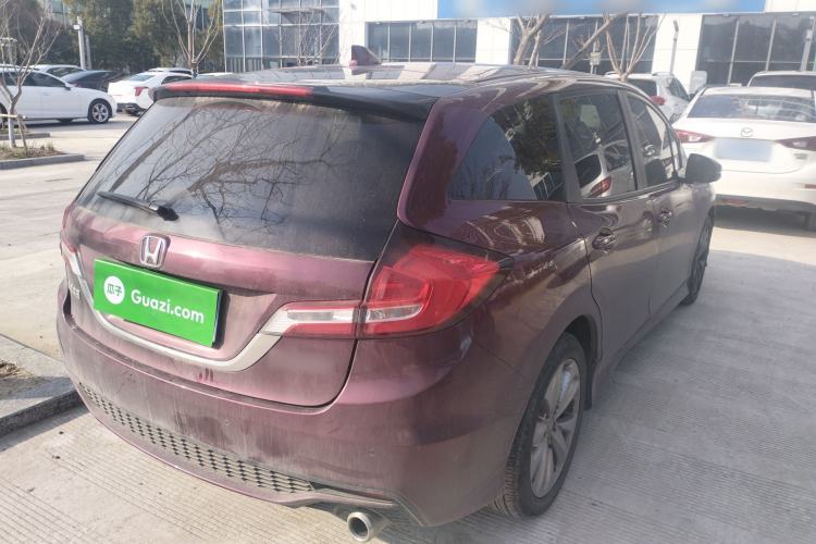 Used Honda Jade 2017 1.8L automatic Comfort version 5 seats
