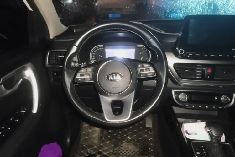 Used Kia Sportage R 2018 2.0L Automatic Smart Luxury Version China V Standard Steering Wheel