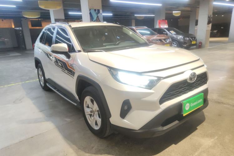 Used Toyota RAV4 2024 2.0L CVT Two-Wheel Drive Urban Edition
