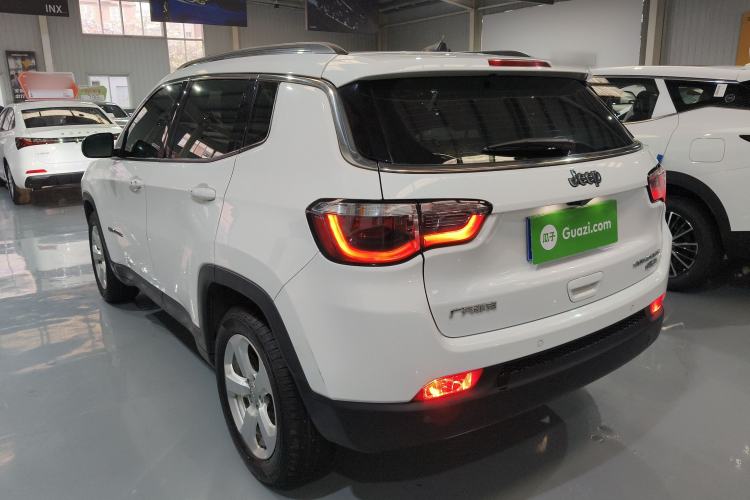 Used Jeep Compass 2019 200T Automatic Family Edition - Connected Large Screen Version
