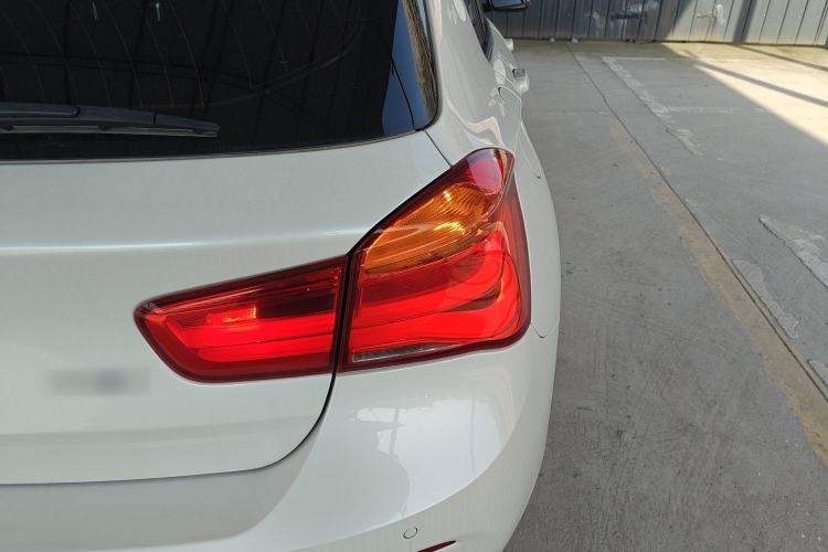 Used BMW 1 Series 2018 118i Sport Design Package