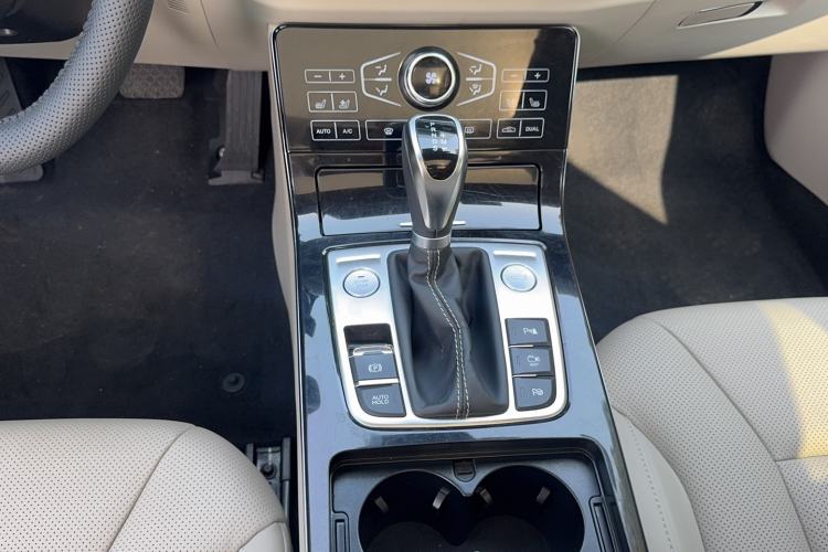 Used Hongqi H5 2019 30TD Smart Connect Dynamic Edition
