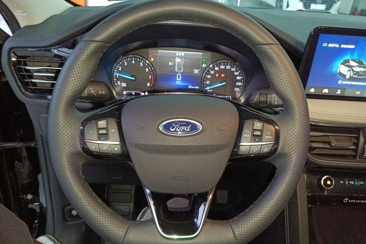 Used Ford Escape 2020 EcoBoost 245 Two-Wheel-Drive Titanium Edition
