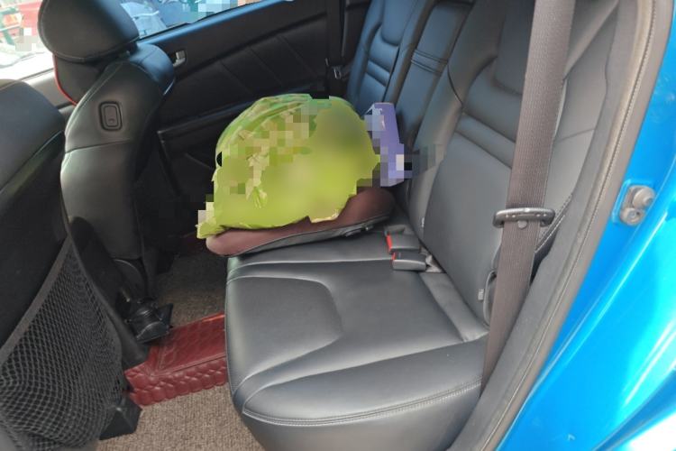 Used Luxgen U6 SUV 2015 1.8T Fashion Edition Left Rear Seat