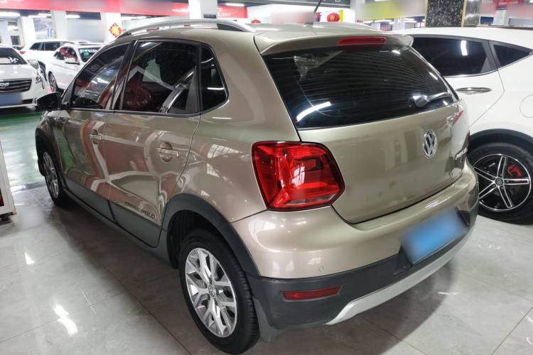 Used Volkswagen Polo 2014 1.6L Cross Polo Automatic Rear Left 45 Deg