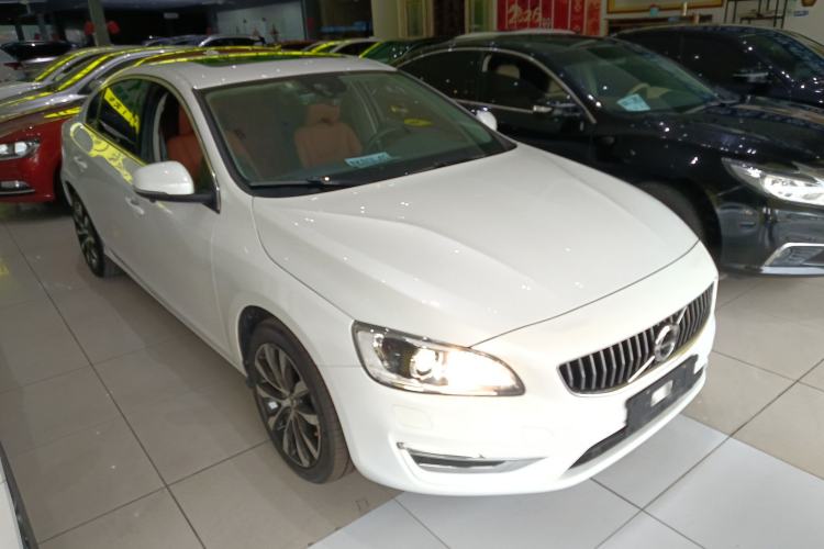 Used Volvo S60 2019 S60L Facelift T5 Intelligent Advanced Edition