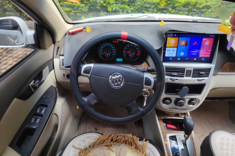 Used Buick Excelle 2015 1.5L Automatic Classic Model
