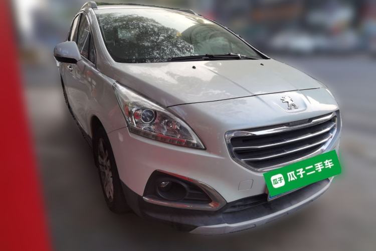 Used Peugeot 3008 2015 2.0L Automatic Trend Edition Front Right 45 Deg