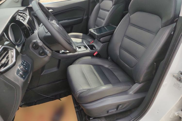 Used MG GS 2015 1.5TGI TST Luxury Edition Left Front Seat