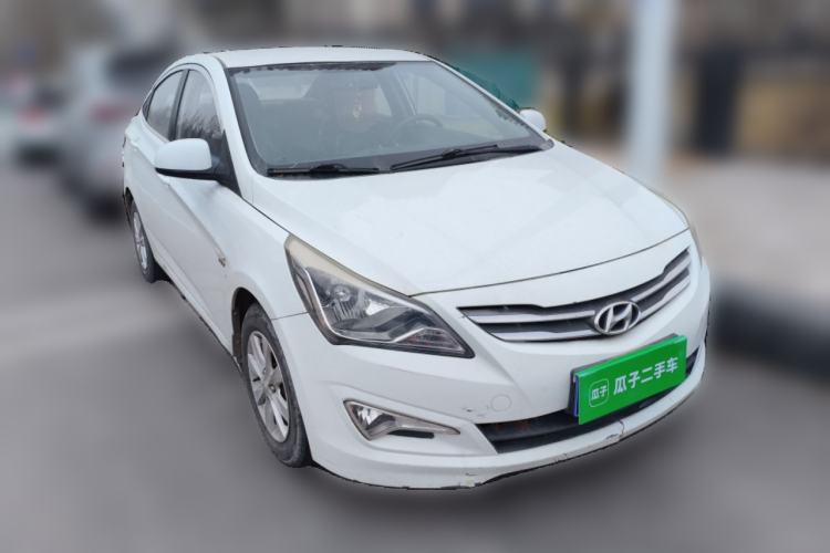 Used Hyundai Verna (older generation) 2014 1.4L Manual Smart GLS Trim
