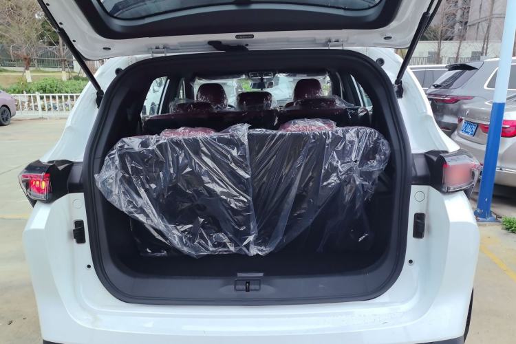 Used JETOUR X70 PLUS 2025 1.5T Elite Edition 7-Seater