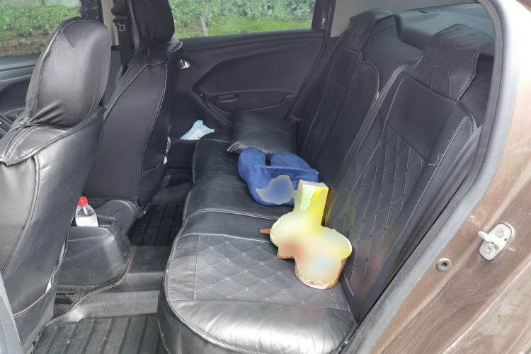 Used Peugeot 301 2014 1.6L Manual Comfort Edition
