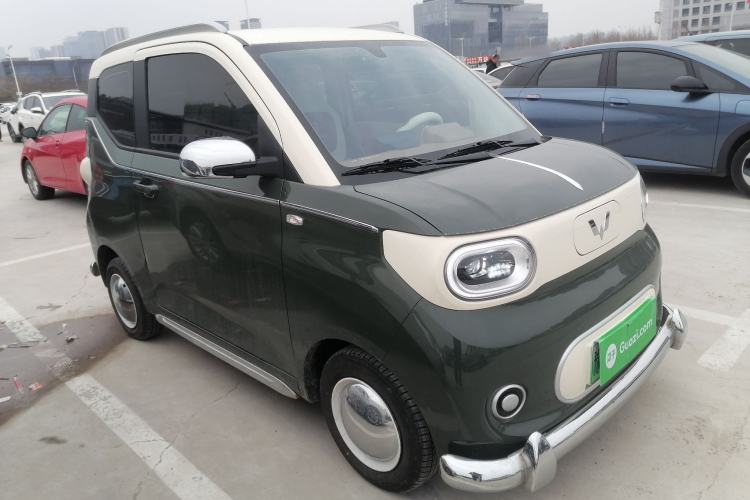 Used Wuling Hongguang MINIEV 2024 3rd Generation 215km Youth Edition
