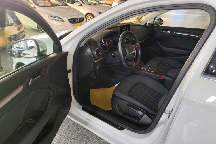 Used Audi A3 2016 Limousine 35 TFSI Ambition Edition
