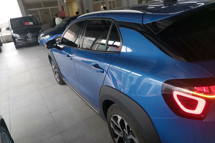Used Lynk & Co 02 2018 1.5T DCT Two-Wheel Drive Pro Version China V Emission Standard
