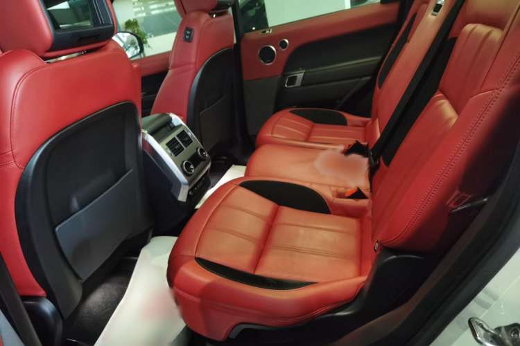 Used Land Rover Range Rover Sport 2020 3.0 L6 HSE DYNAMIC