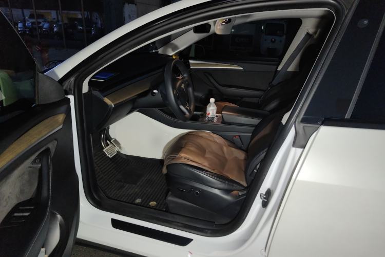 Used Tesla Model Y 2022 Revised Version Rear-Wheel Drive Driver Seat