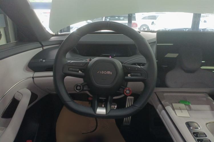 Used Xiaomi Auto SU7 2024 Four-Wheel Drive Ultra-Long Range Advanced Intelligent Driving Max Edition