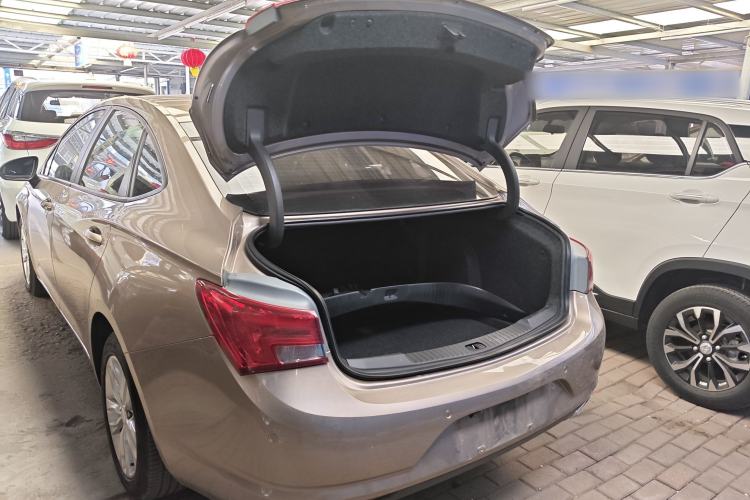 Used Buick Verano 2018 Sedan 20T Dual-Clutch Leading Model
