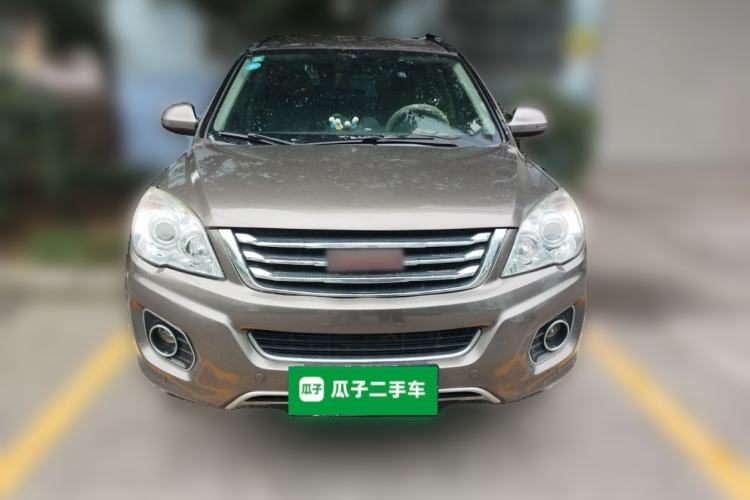 Used Haval H6 2013 Upgraded Model 2.4L Automatic Two-Wheel Drive Elite Version