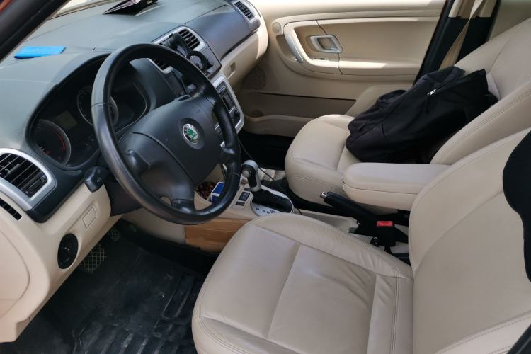 Used Skoda Fabia 2011 1.6L Automatic Crystal Edition Left Front Seat