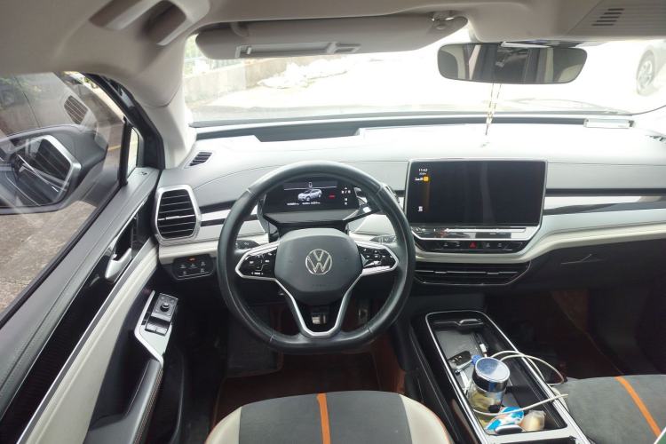 Used Volkswagen ID.6 CROZZ 2022 Long-Range PRO Edition Steering Wheel