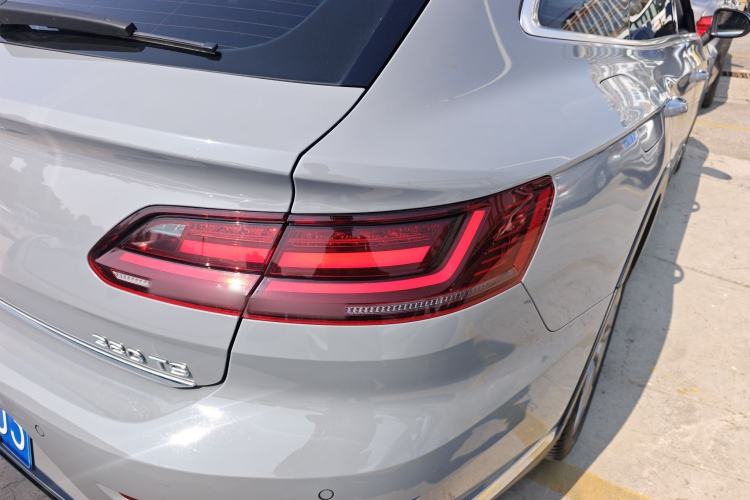 Used Volkswagen FAW-Volkswagen CC 2023 Hunting Vehicle 380TSI Hunter's Heart Edition Exterior 3