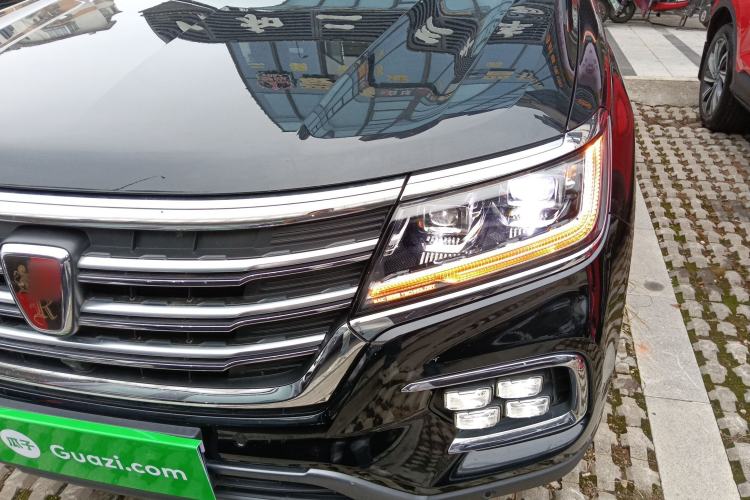 Used Roewe RX8 2019 30T Smart Connectivity Two-Wheel Drive Supreme Flagship Edition