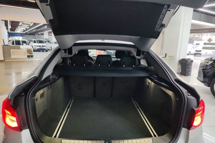 Used BMW 3 Series GT 2018 320i Sport Edition
