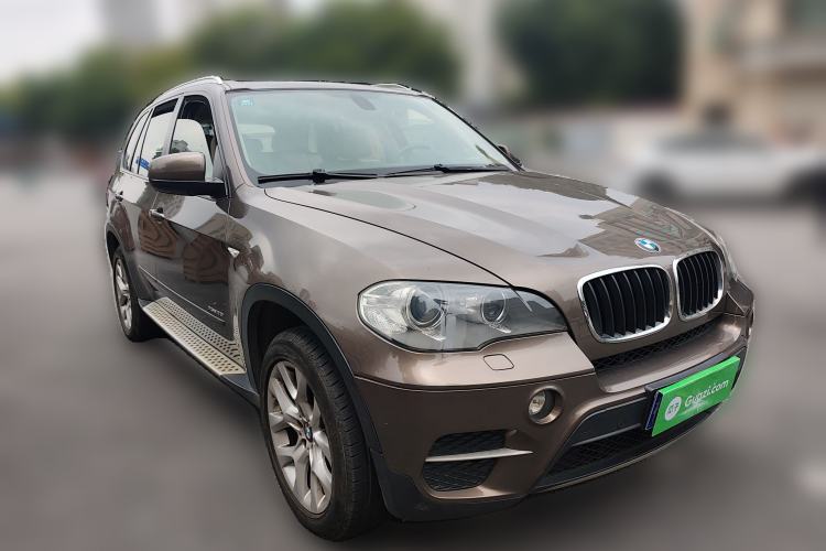 Used BMW X5 2011 xDrive35i Luxury Model
