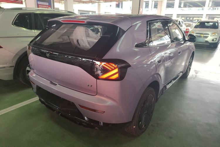 Used ARCFOX T1 2025 Model 425 PRO
