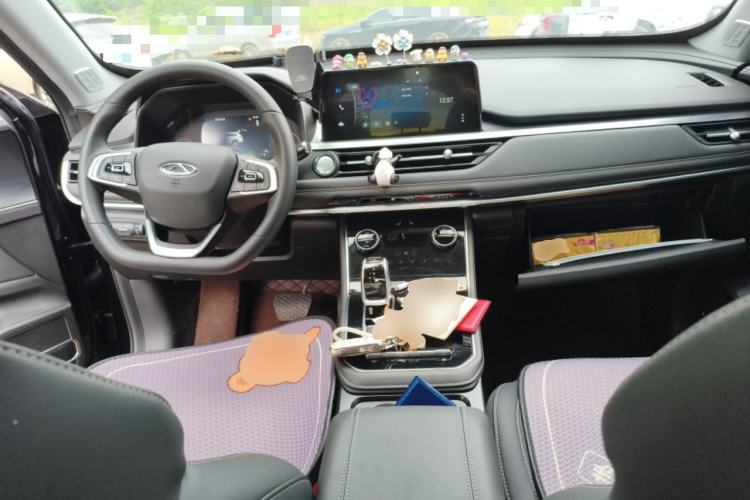 Used Chery Tiggo 8 2024 Honor Edition 230TCI Automatic Excellence Version 5 Seats Center Console