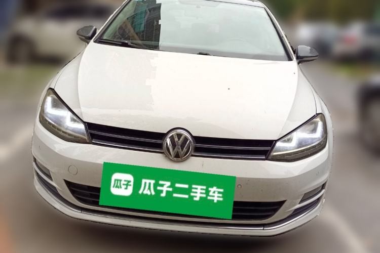 Used Volkswagen Golf 2017 230TSI Automatic Comfort Edition – Celebrating Milestone of One Million Units Front