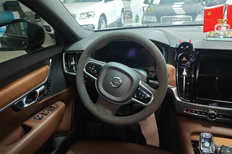 Used Volvo S90 2022 B5 Zhiyi Luxury Edition