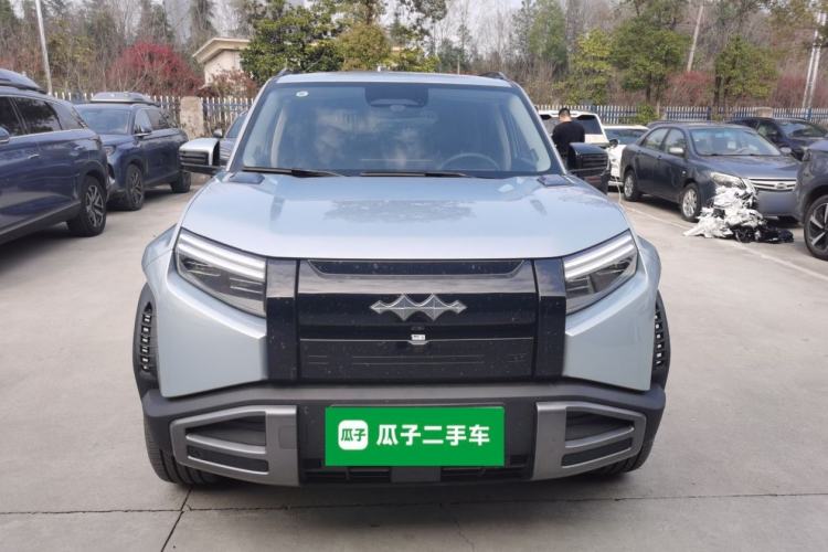 Used Formula Leopard Titanium 3 2025 501KM All-Wheel Drive Intelligent Driving Ultra Version
