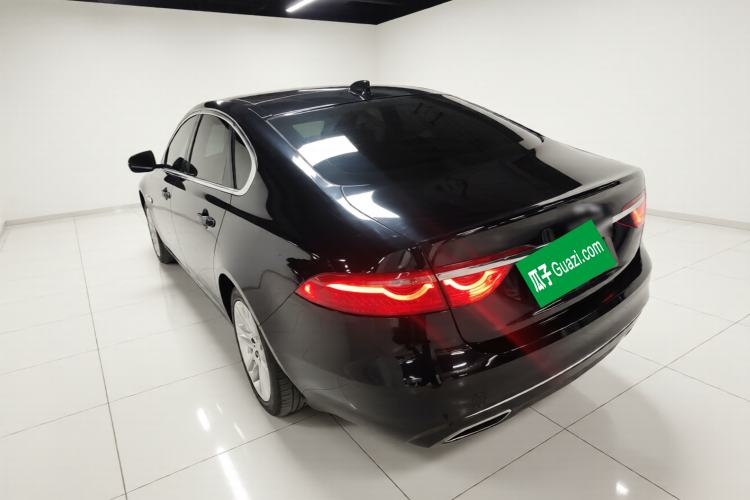 Used Jaguar XFL 2018 XFL 2.0T 250 PS Luxury Edition
