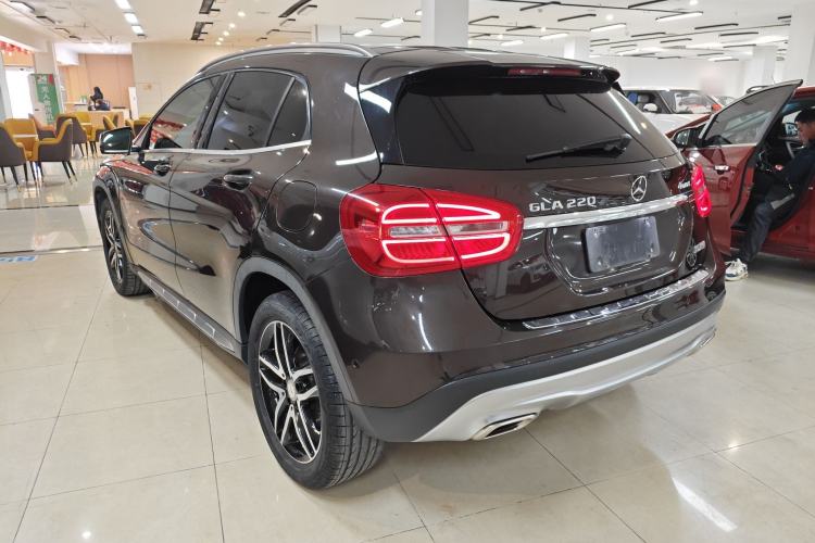 Used Mercedes-Benz GLA 2016 GLA 220 4MATIC Fashion Edition Rear Left 45 Deg