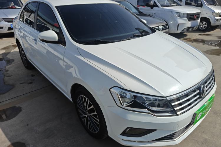 Used Volkswagen Jetta 2019 Dream Edition 1.5L Manual Comfort Version
