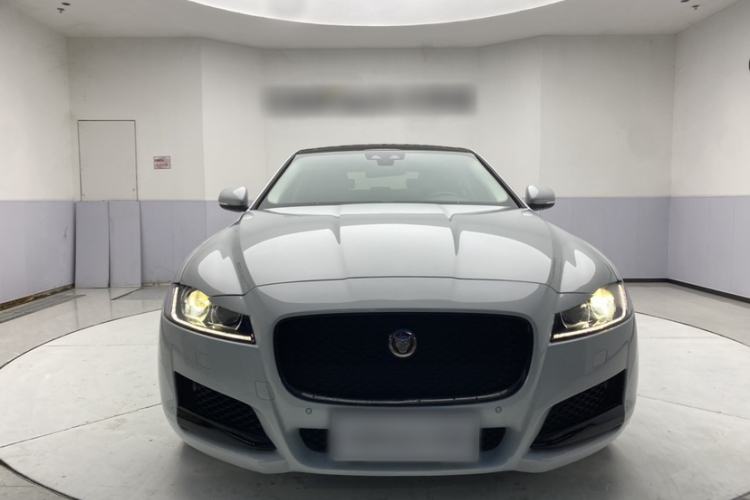 Used Jaguar XFL 2020 XFL 2.0T P200 Two-Wheel-Drive Rally Flag Edition Exterior 1