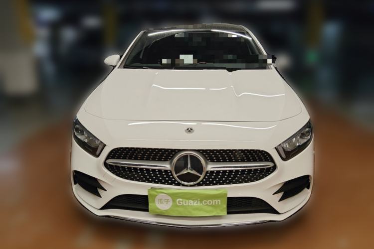 Used Mercedes-Benz A-Class 2022 Second Facelift A 200 L Sport Sedan Fashion Version
