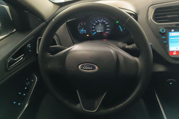 Used Ford Escort 2019 Revised 1.5L Automatic ZhiXiang Version China VI Standard Steering Wheel