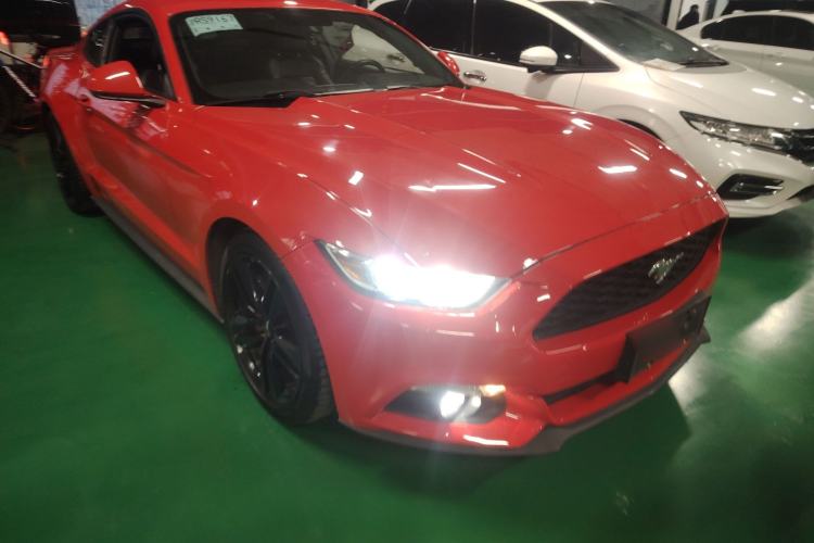 Used Ford Mustang 2016 2.3T Performance Edition Front Right 45 Deg